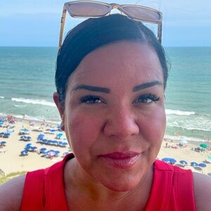 Meet your Posher, Suzanna